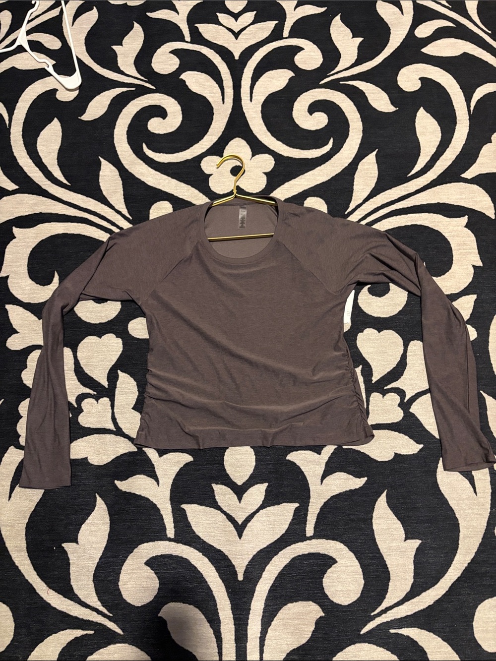 Beyond Yoga Long Sleeve Crewneck Top - Brown